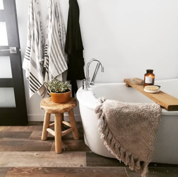 Round Tassel Bath Mat - Picture 2 of 5